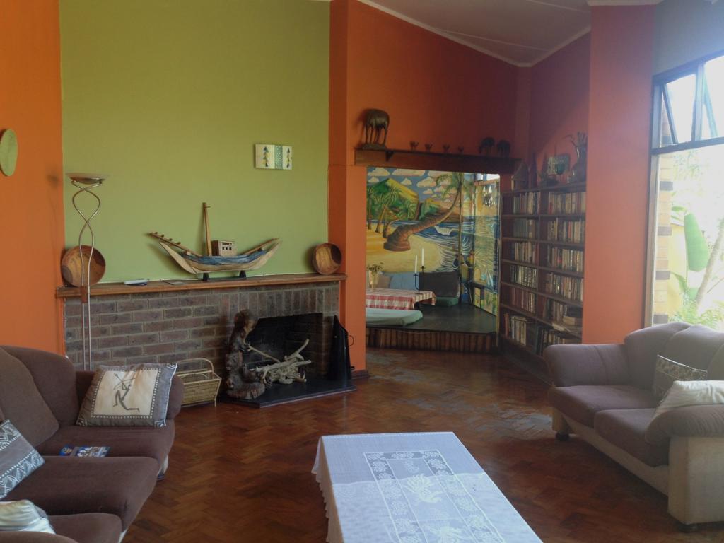 Jungle Monkey Backpackers Hostel Port Saint Johnʼs Εξωτερικό φωτογραφία
